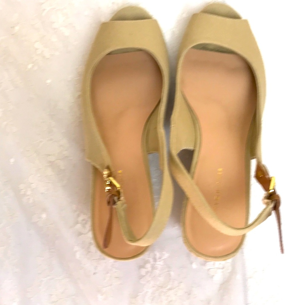 Tommy Hilfiger Beige Open Toe Shoes Size 8.5 M